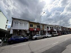 Macpherson Road (D13), Retail #513713081